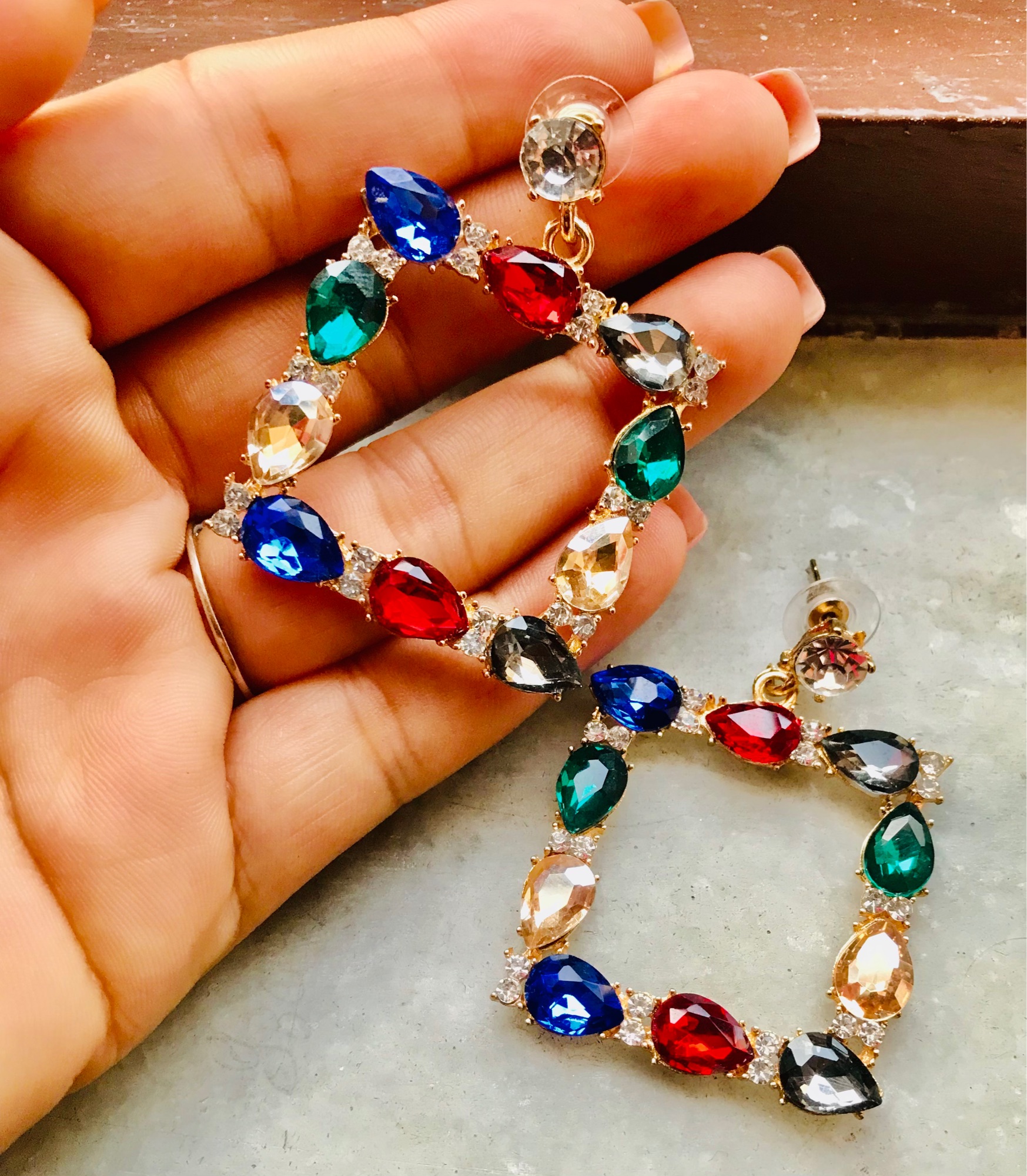 Stylish Drop Earrings With Multicolored Stones For Ladies