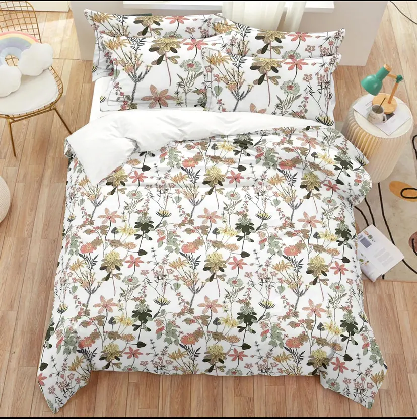 King Size White Leaves Printed Bedsheet With 2 Pillowcover