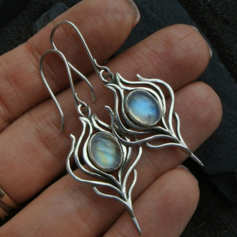 1 Pair Of Simple Antique Artificial Moonstone Craftsman Carved Pendant Earrings, Women's Bohemian Style Hooked Earrings pen gpt