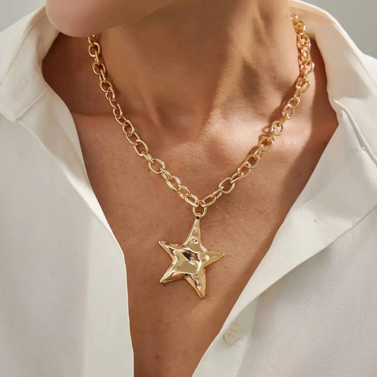 Lacteo Creative Metal Five-pointed Star Pendant Necklace for Women 2025 Punk Retro Adjustable Charm Necklace Daily Jewelry