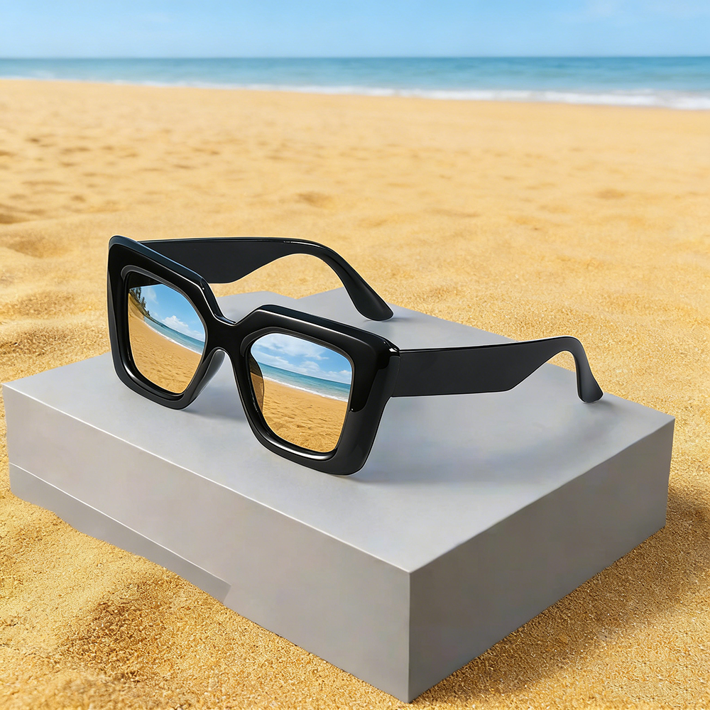 Fashion Square Sunglasses Women Men Small Frame Brand Designer New Sun Glasses Female Brand Trendy Outdoor Eyewear