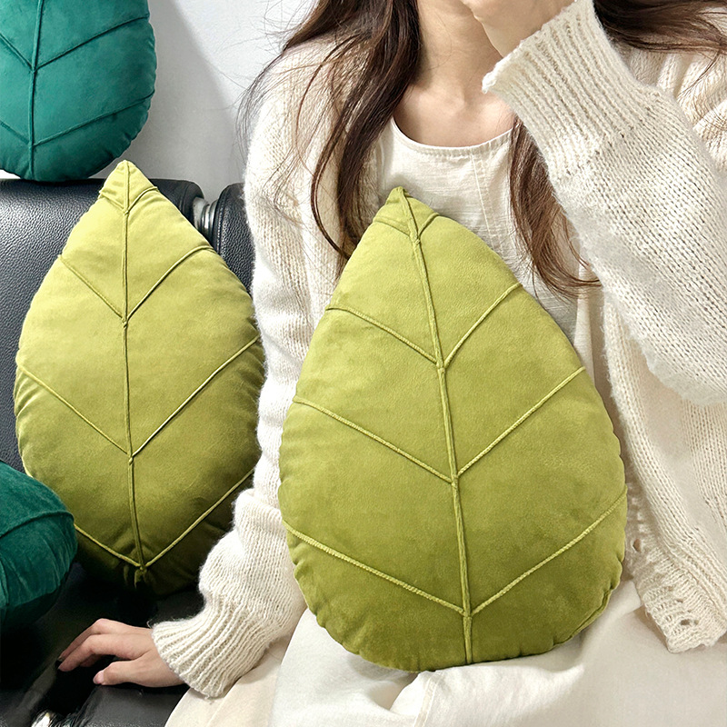 Green Plants Rainforest Leaves Throw Pillow Simple Fabric Decorative Lumbar Cushion Bedside Bed Home Cozy Nature Inspired Accent