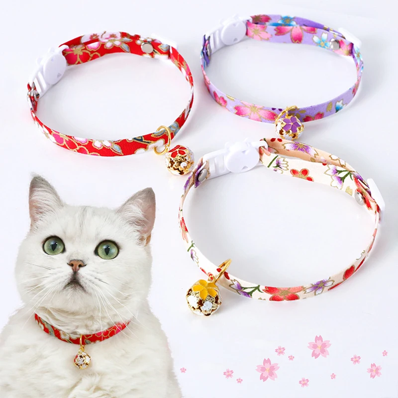Cute Cat Daisy Sakura Collar with Pendant Adjustable Safety Kitten Puppy Chihuahua Raabit Necklace with Bells Pets Amagi