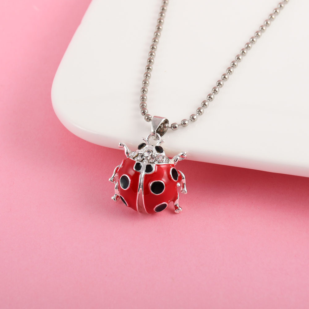 1Pcs Cute Ladybug Shape Pendant Charm Necklaces Cartoon Insect Jewelry Lovely Necklace for Girls