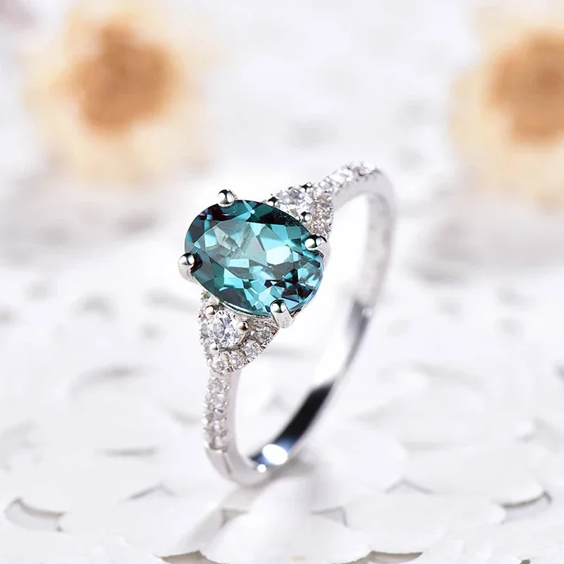 Huitan Luxury Oval Blue Cubic Zirconia Rings Charming Bright Graceful Finger Accessories for Women Delicate Jewelry for Party