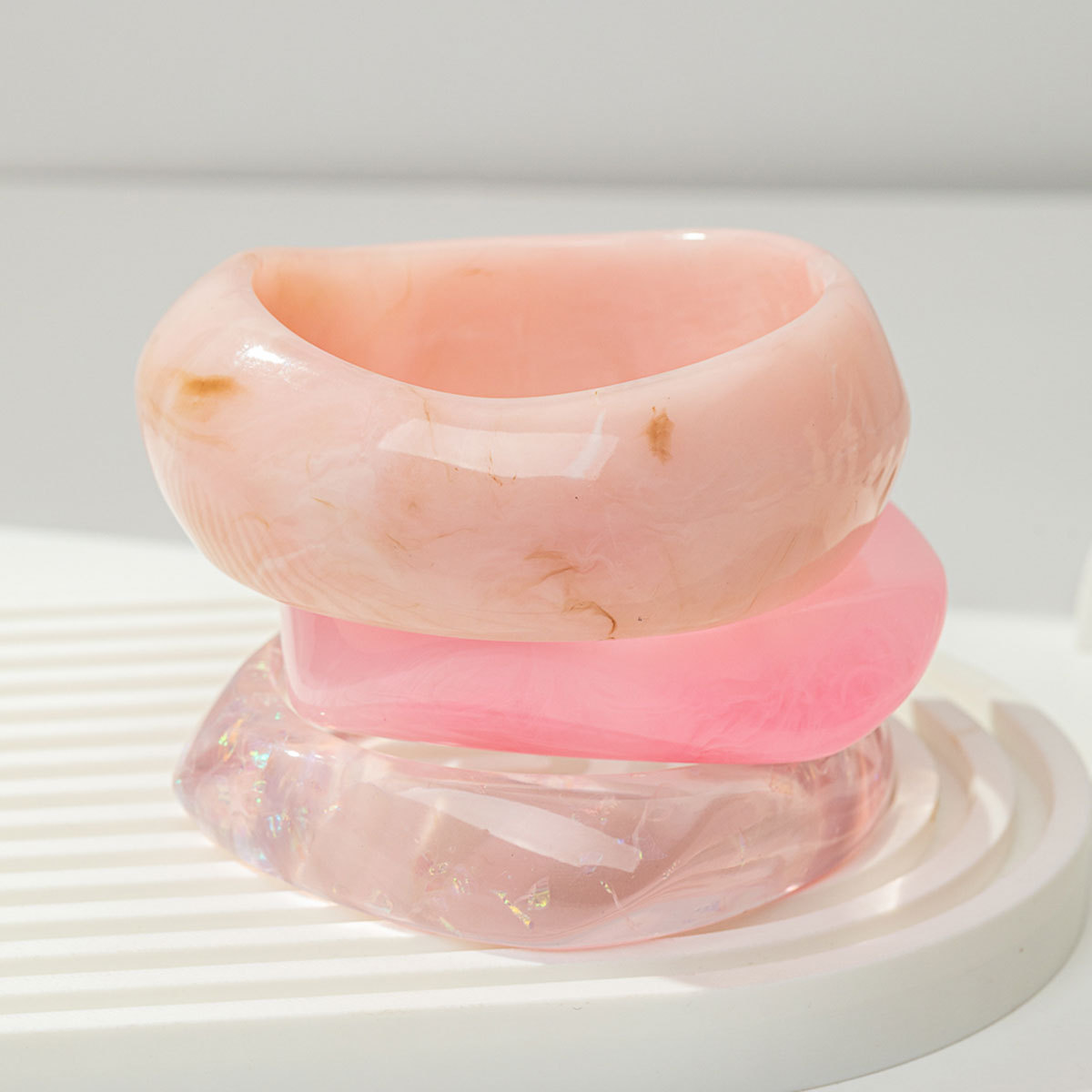 3 Style Romantic Sweet Pink Irregular Geometric Wide Resin Acrylic Cuff Bracelet Korean Charm Y2K Chunky Bangles Jewelry Women