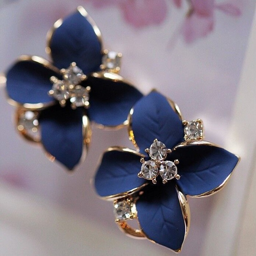 New Elegant and Noble Earrings Blue Flower Crystal Camellia Earrings Ladies Simple Earrings Pendant Party JewelryGifts