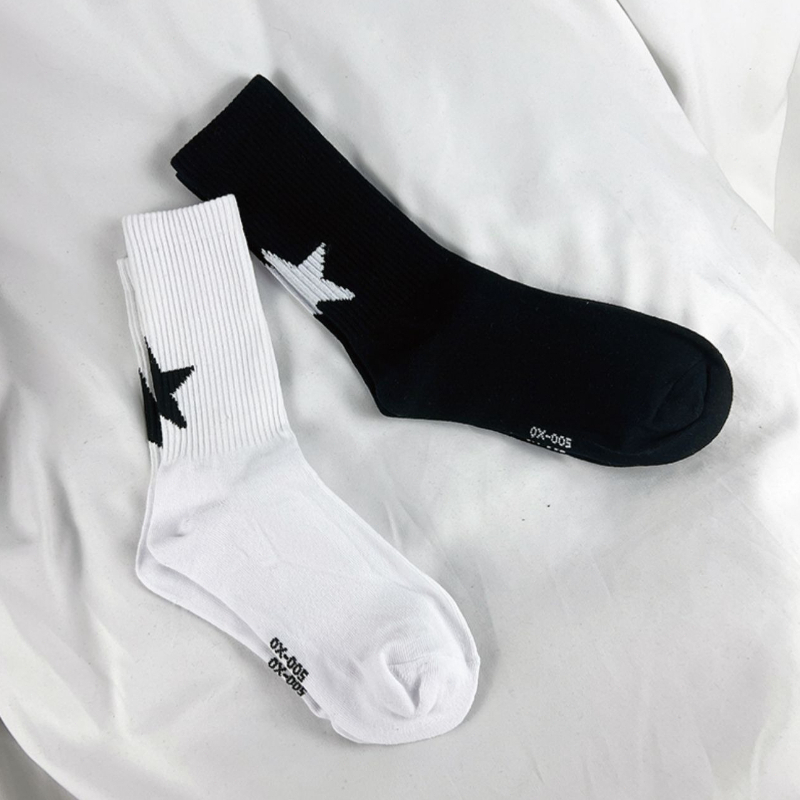 1/2 pairs Fashion versatile mid length socks new spring autumn casual comfortable sports socks sweat absorbing men's socks