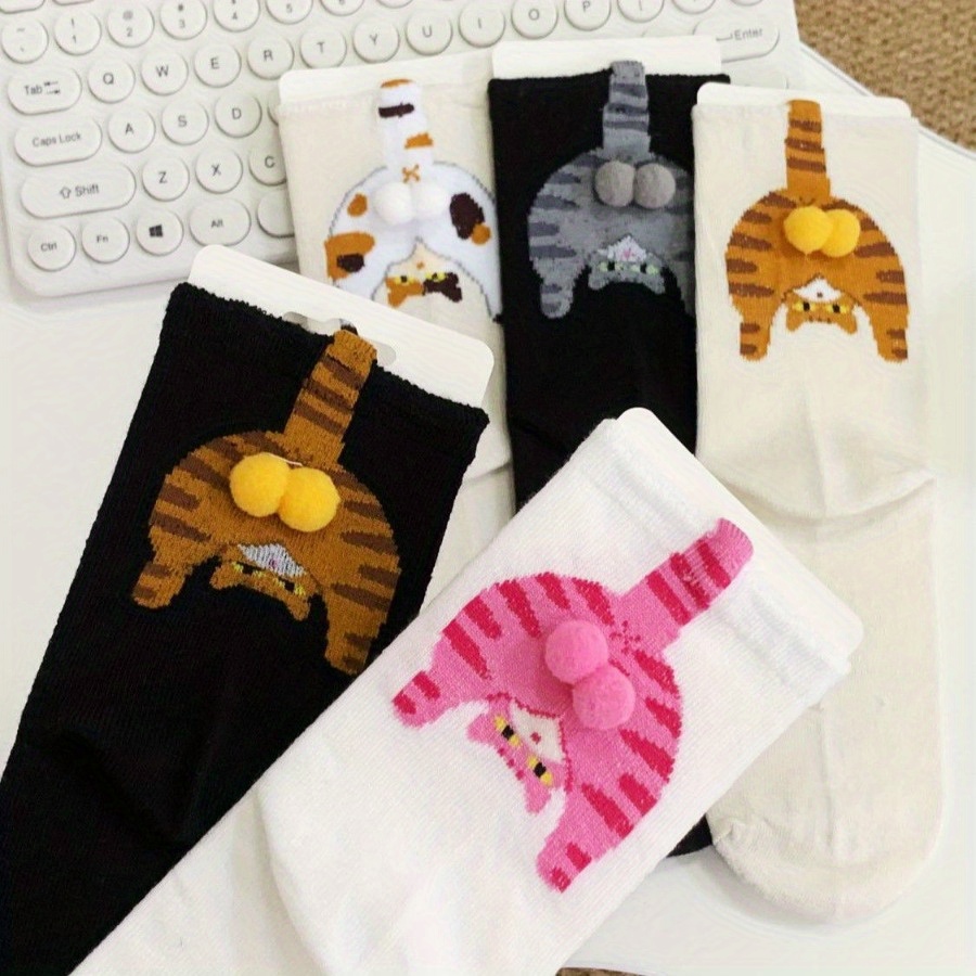 4 Pairs of Cute Cartoon Cat Egg Socks for Men and Women Wearing,funny Lonks,mid Tube Socks Suitable for Holiday Celegrations