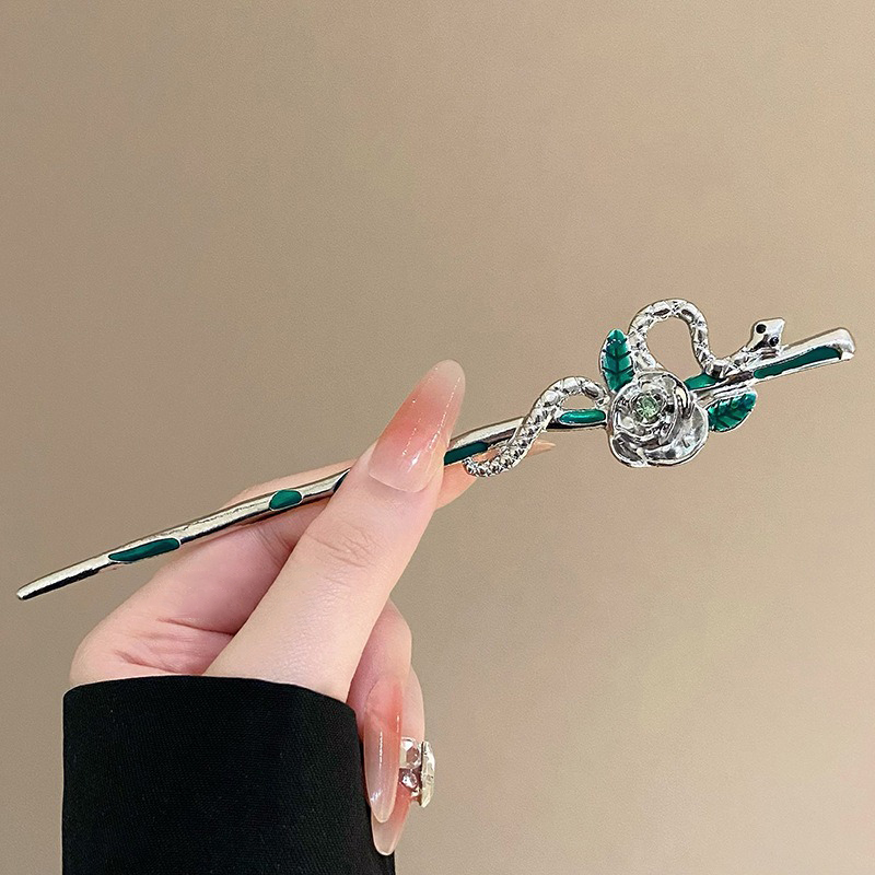 New Chinese Style Personalized Retro Snake Shaped Hairpin Niche Design Rose Antique Style Hanfu Temperament Hair Accessory