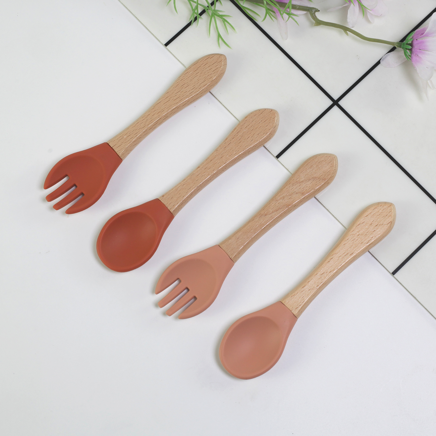 Silicone wooden handle baby feeding spoon and fork set 2pcs silicone baby feeding dinning set