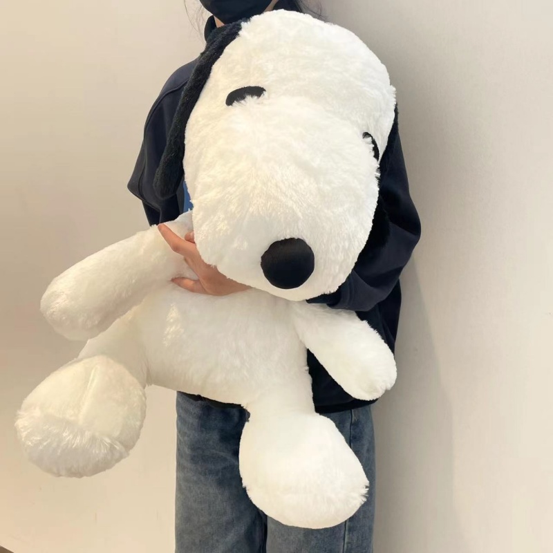 Big Size Cuddly Snoopy Plush Toy Snoopy Hug Plushies Pillow Comfortable Back Cushion Snoopy Plushies Sofa Decorative Pillow