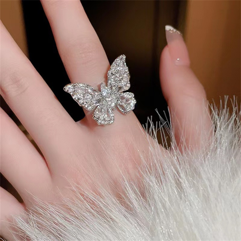 Sparkling Zircon Acrylic Butterfly Ring For Women Simple Crystal Adjustable Open Ring Party Jewelry Fashion Accessories