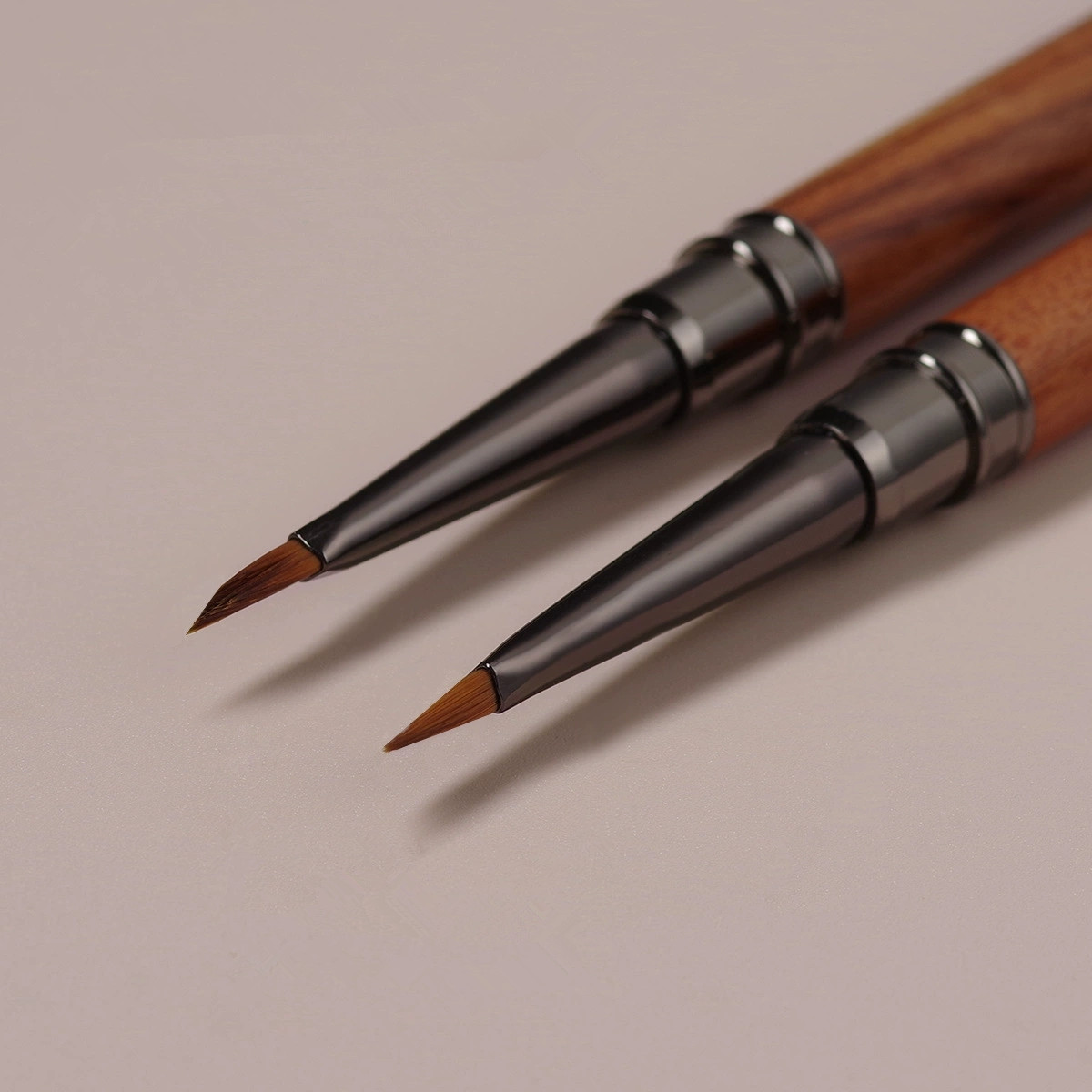 1PC Round Wood Handle Triangular Petal Nail Brush Acrylic Nail Liner Brush Stripes Grid Flower Painting Drawing PenManicure Tool pen gpt