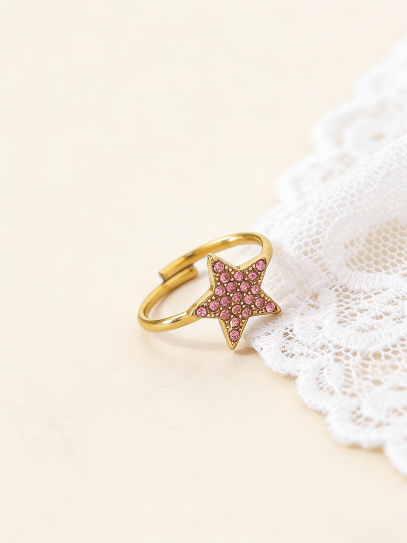 Fashionable, Cute, And Sweet Y2K-Style 18K Gold-Plated Stainless Steel Star Ring With Full Diamond Setting For Women