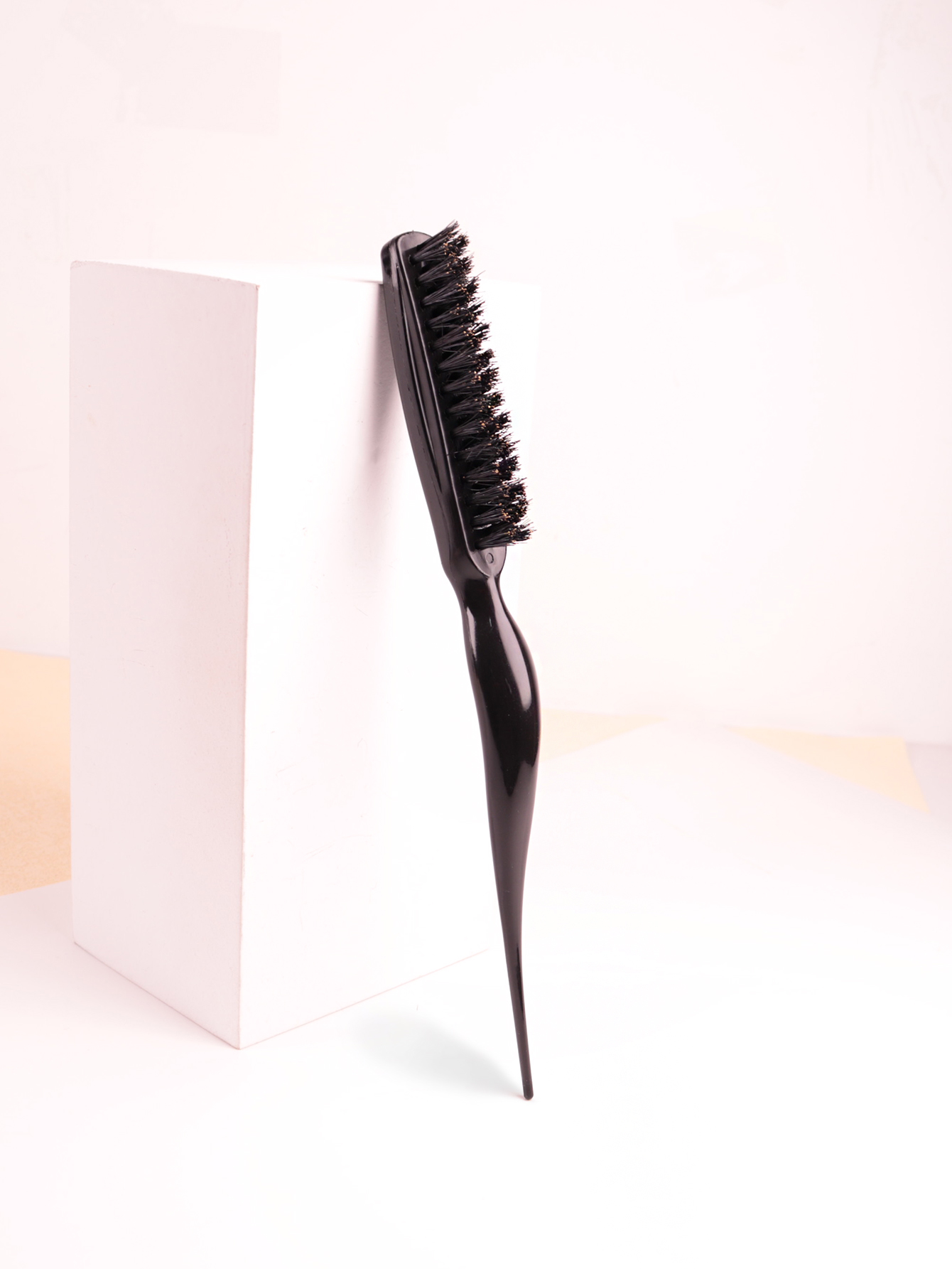 1Pc Hair Teasing Brush, Men Women Salon Back Combing Brush Rat Tail Teasing Brush，Comb Styling Tool，Special for real hair