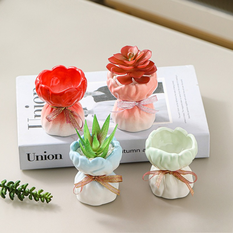 Mini Ceramic Succulent Planter Creative Handheld Bouquet Seashell Shaped Flower Pot for Succulent,Home Office Desktop Decor