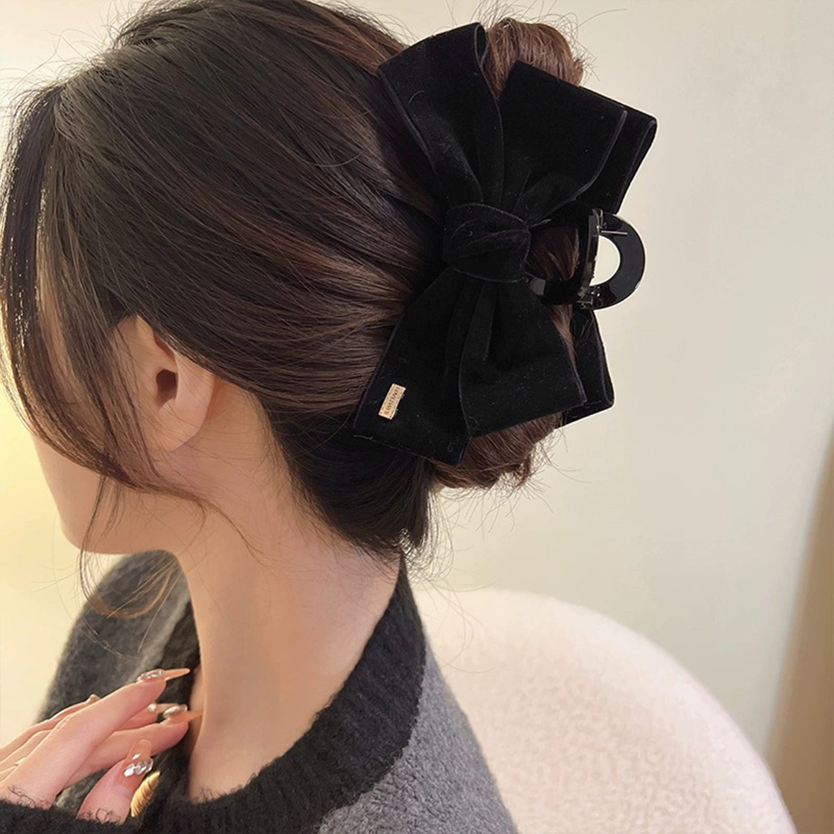 1pc New Elegant Velvet Bow Hair Ring, Simple and Classy Hair Tie for Women