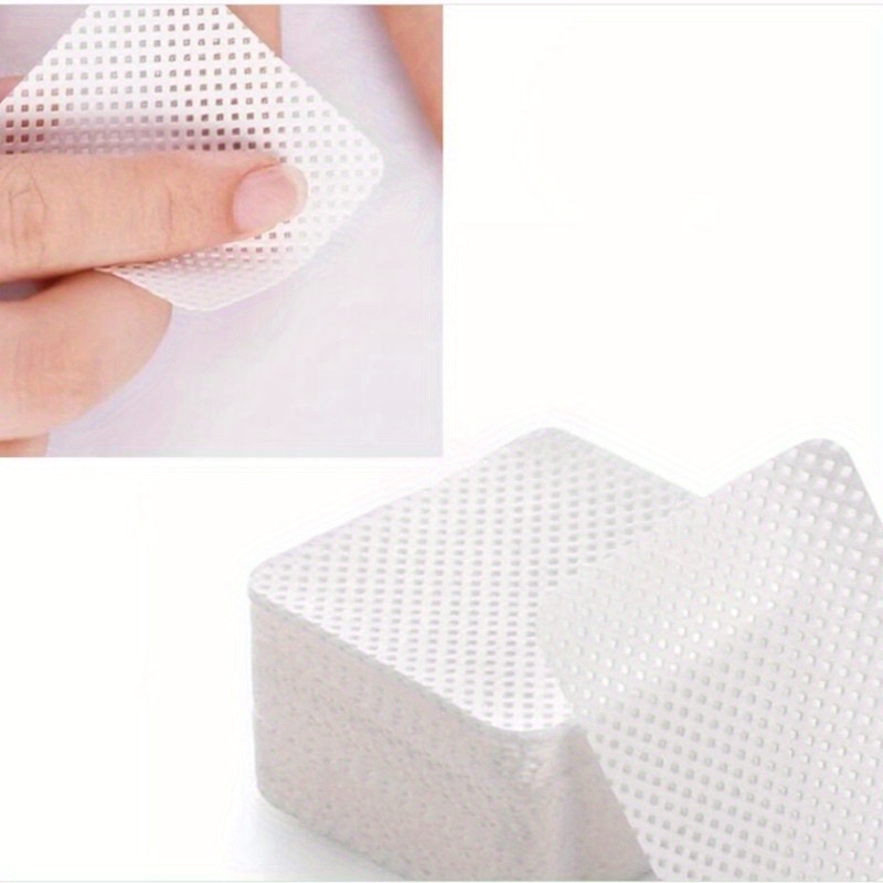 200pcs Lint-Free Wipes Napkins Nail Polish Remover Gel Nail Wipes Manicure Pedicure Gel Pads Nail Art Cleaning Tools