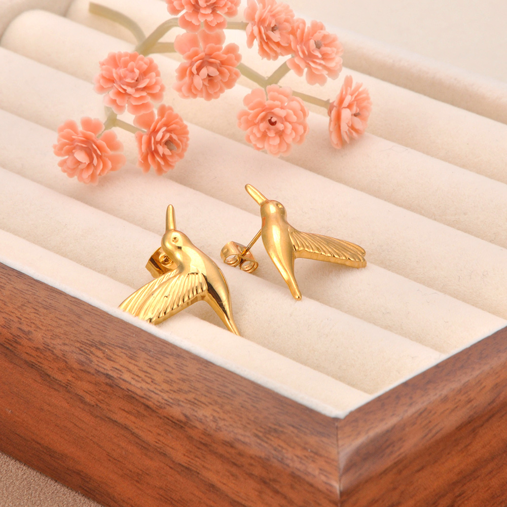 JeeMango Stylish Metal Hummingbird Animals Earrings ​18K Gold Plated Stainless Steel Trendy Jewelry For Women Daily Party E25098