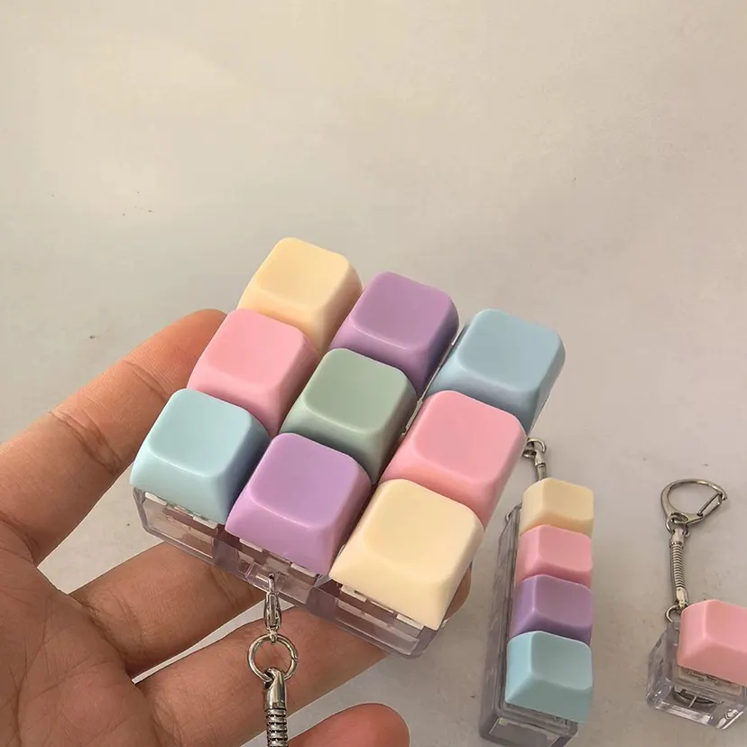 Fidget Decompression 1/4/5/9 Keyboard Key Toy Anti Stress Finger Keyboard Games For Adults Antistress Toys Boys Girls Keychain