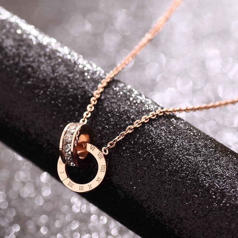 L91 new stainless steel rose gold square diamond Roman numeral double-buckle short necklace