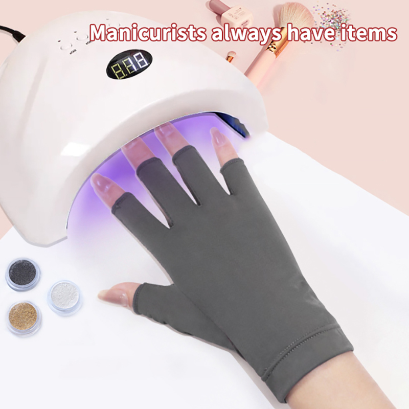 Z. 1 Pair Anti UV Nail Gloves UV Gel Shield Glove Half Finger Manicure LED Lamp Nail Art Salon Tools