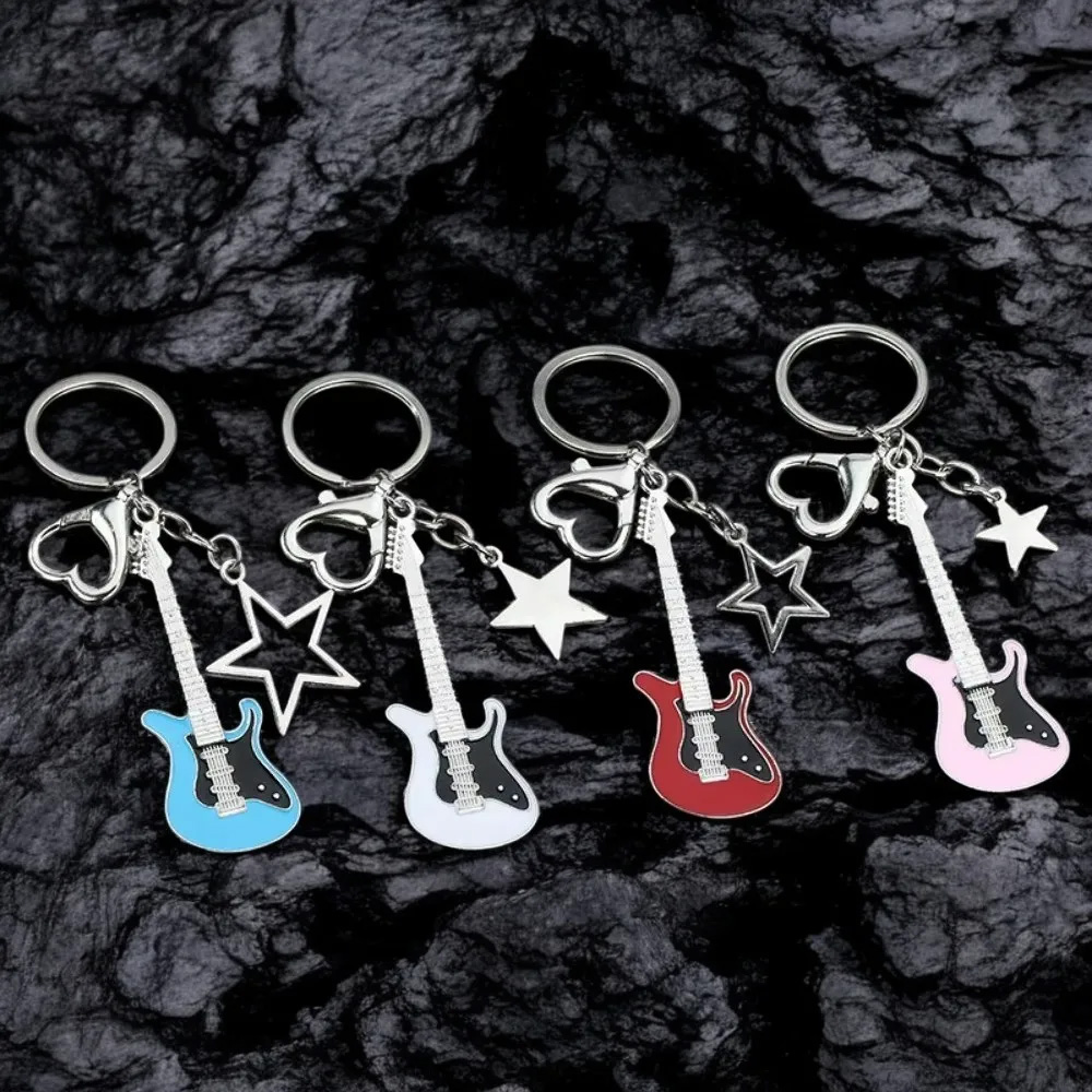 A Creative Classic Mini Rock Electronic Guitar-Shaped Key Chain Pendant Fashion Backpack Decorative Accessories pen gpt