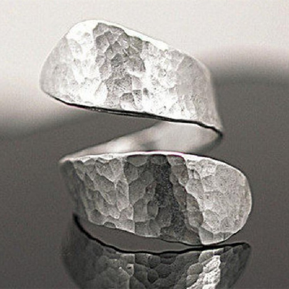 Creative Simple Vintage Opening Adjustable Ring Irregular Hammered Metal Ring Banquet Street Niche Party Accessories Ring