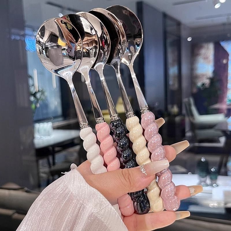 304 Stainless Steel Spoon Girl Pearl Five-color Imitation Ceramic Handle Spoons Household Long Handled Dining Spoon Hot