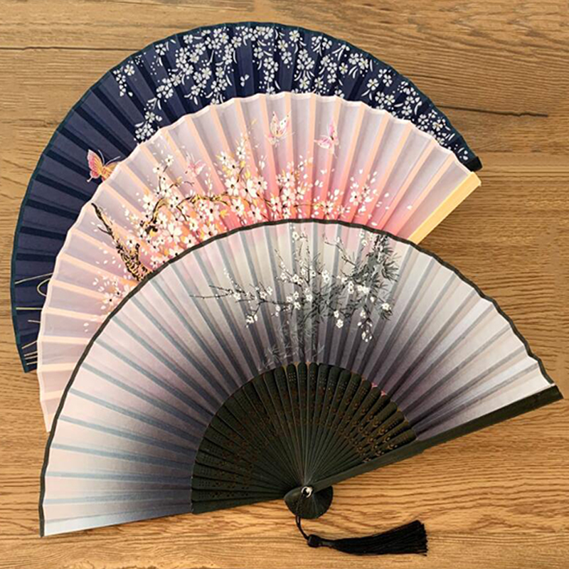 1pc Vintage Silk Handmade Folding Fan, Chinese/Japanese Art Craft, Perfect & Wall Decor, Bamboo Frame