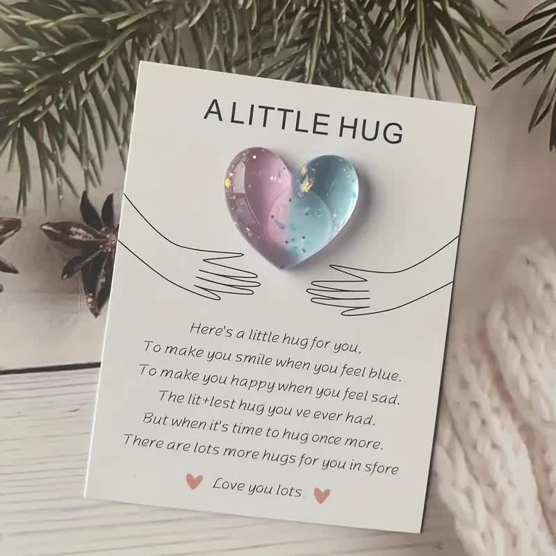 Romantic Resin Heart Pocket Hug: Surprising greeting card perfect for encouraging special ocns - perfect for birthdays, wed