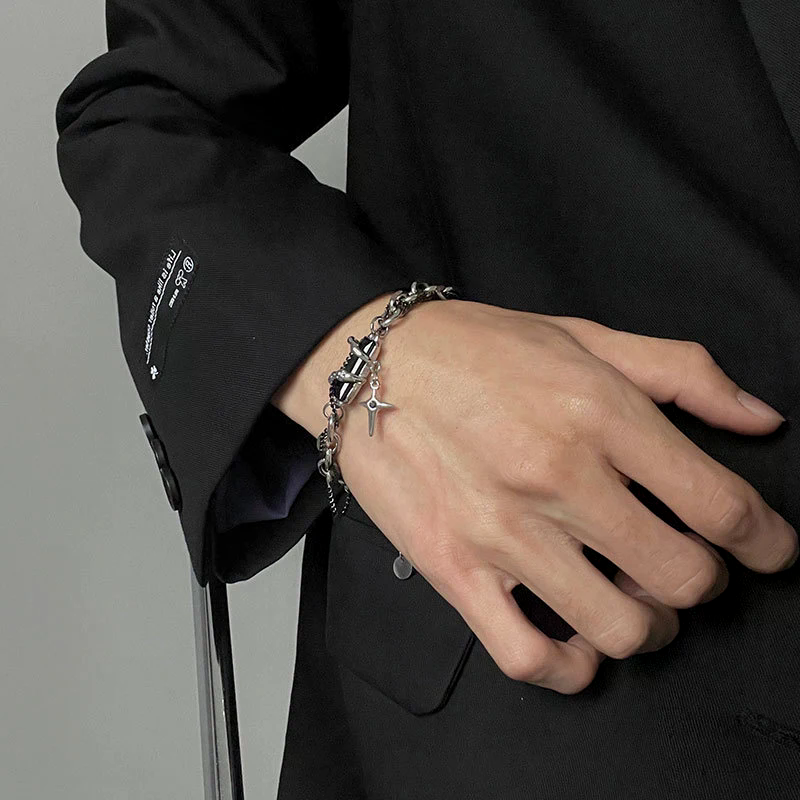 Retro Black Zircon Star Bracelet For Women Men Gifts Trend Metal Chain Unisex Goth Jewelry New Couple Accessories