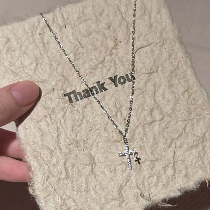 Fashion Simple Silver Color Cross Necklaces for Women Luxury Design Metal Zircon Clavicle Chain Choker Jewelry Birthday Gift