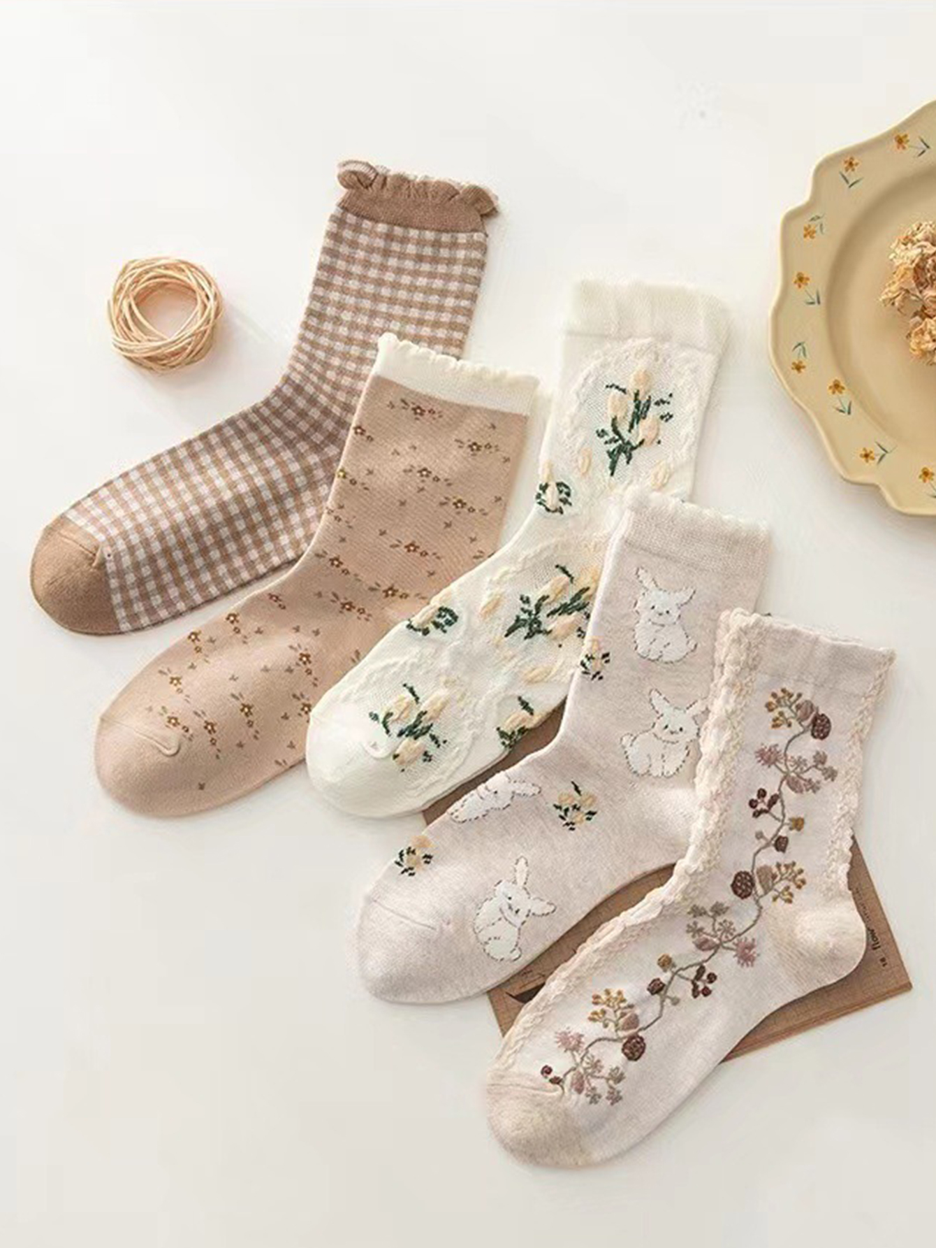 5 Pairs Socks Female Spring/Autumn Literature And Art Tubular Socks Japanese Autumn And Winter Thickened Retro Girls' Ins Trendy