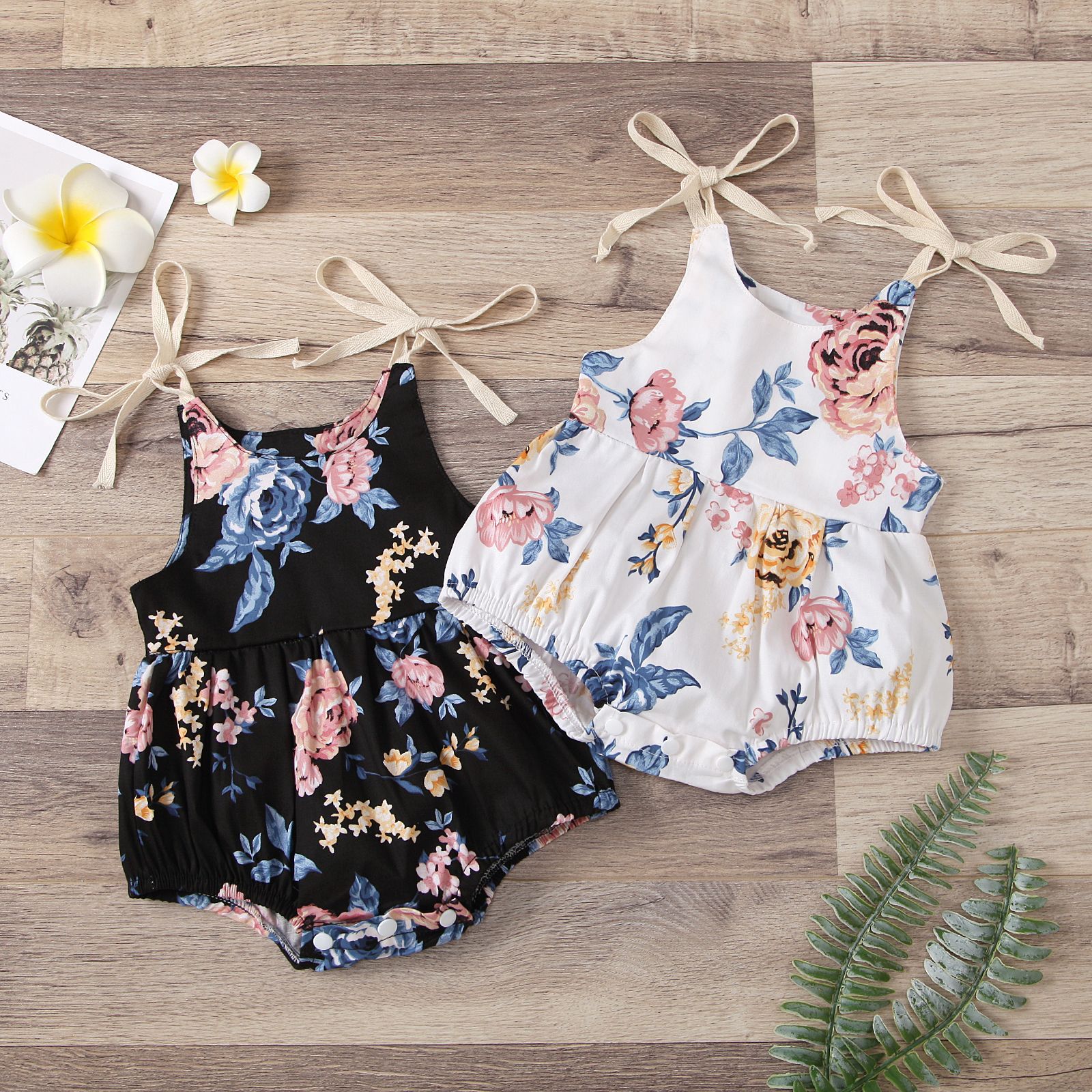 Summer female infant flower suspender triangle Romper sweet and cute
