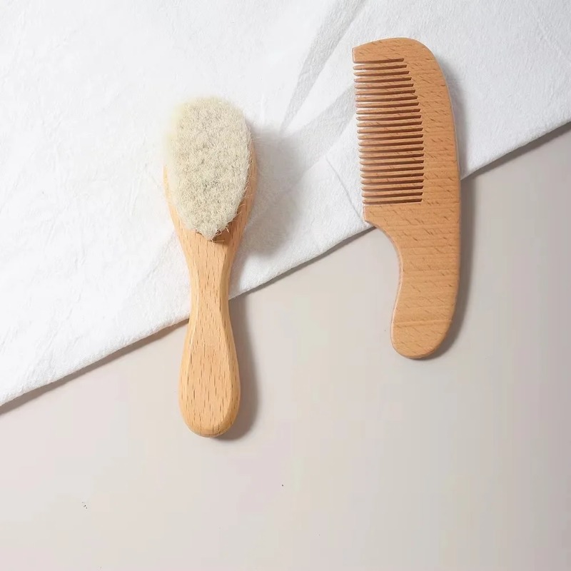 Soft Wool Baby Comb Set 2pcs Beech Wood Hair Brush Newborn Massager Baby Care Soothing Shower