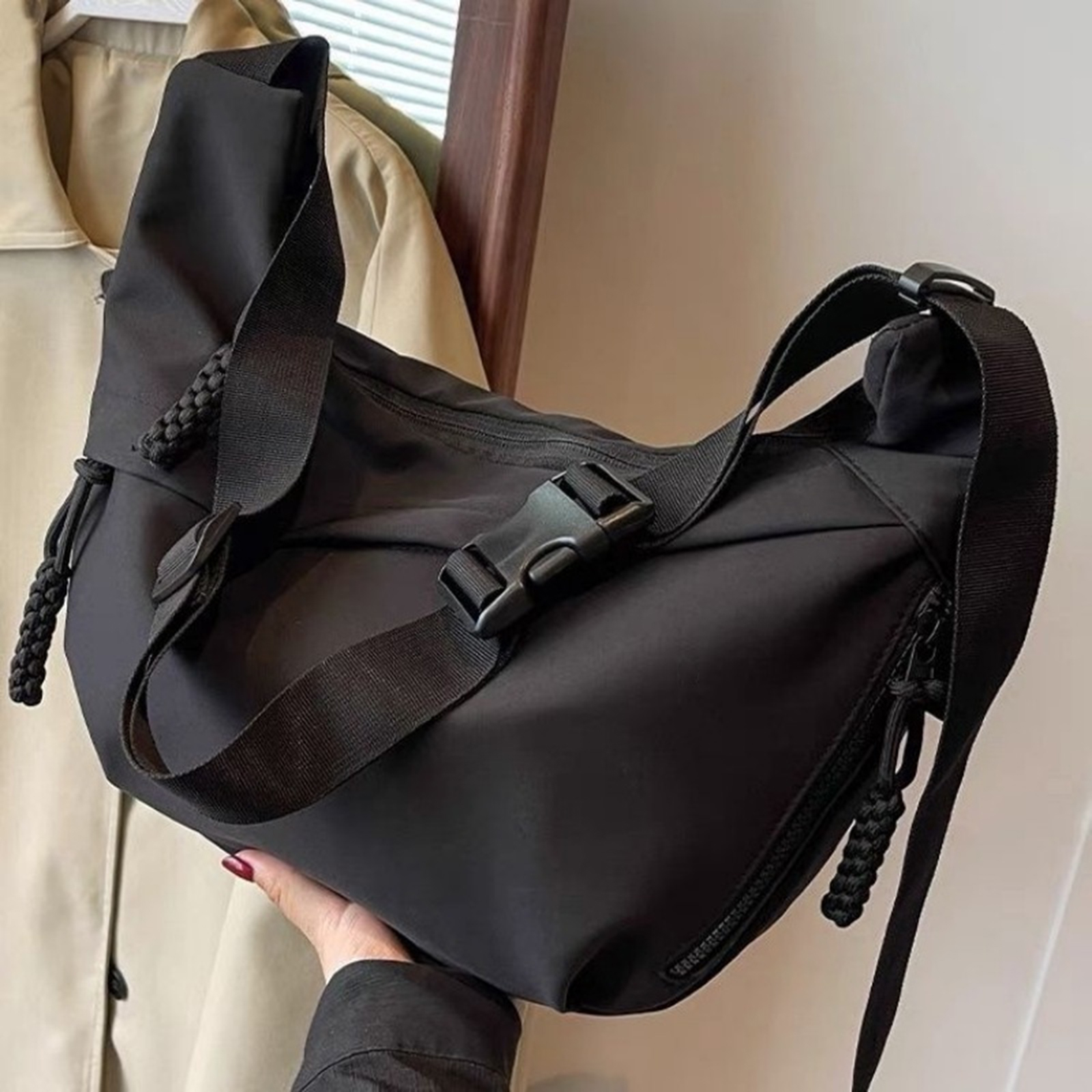 1Pcs/lot New Style Classy Fashion Single Shoulder Bag Large Capacity Commuting Crossbody Bag Thoughtful for Office Workers