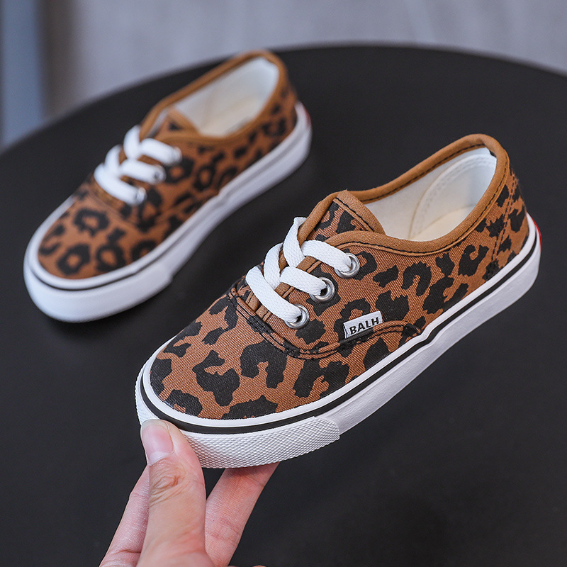 New Spring and Fall Children's Canvas Shoes Girls Small White Shoes Summer New Breathable Baby Cloth Shoes Board Shoes Boys Shoe