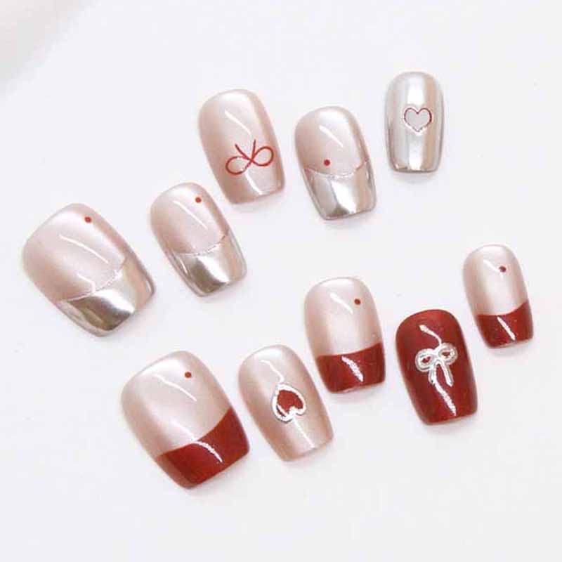 10 Pcs Women Cute Snowflake Deer Handmade Press on Nails Short Style Cat Eye Nails Patch Detachable Fake Nail Patches