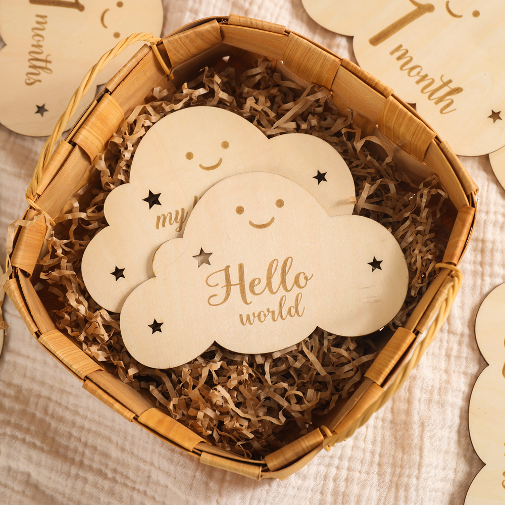Wooden Milestone Monthly Cards Cloud Flower Animal For Record Newborn Photography Accessories Baby Souvenir Birthing