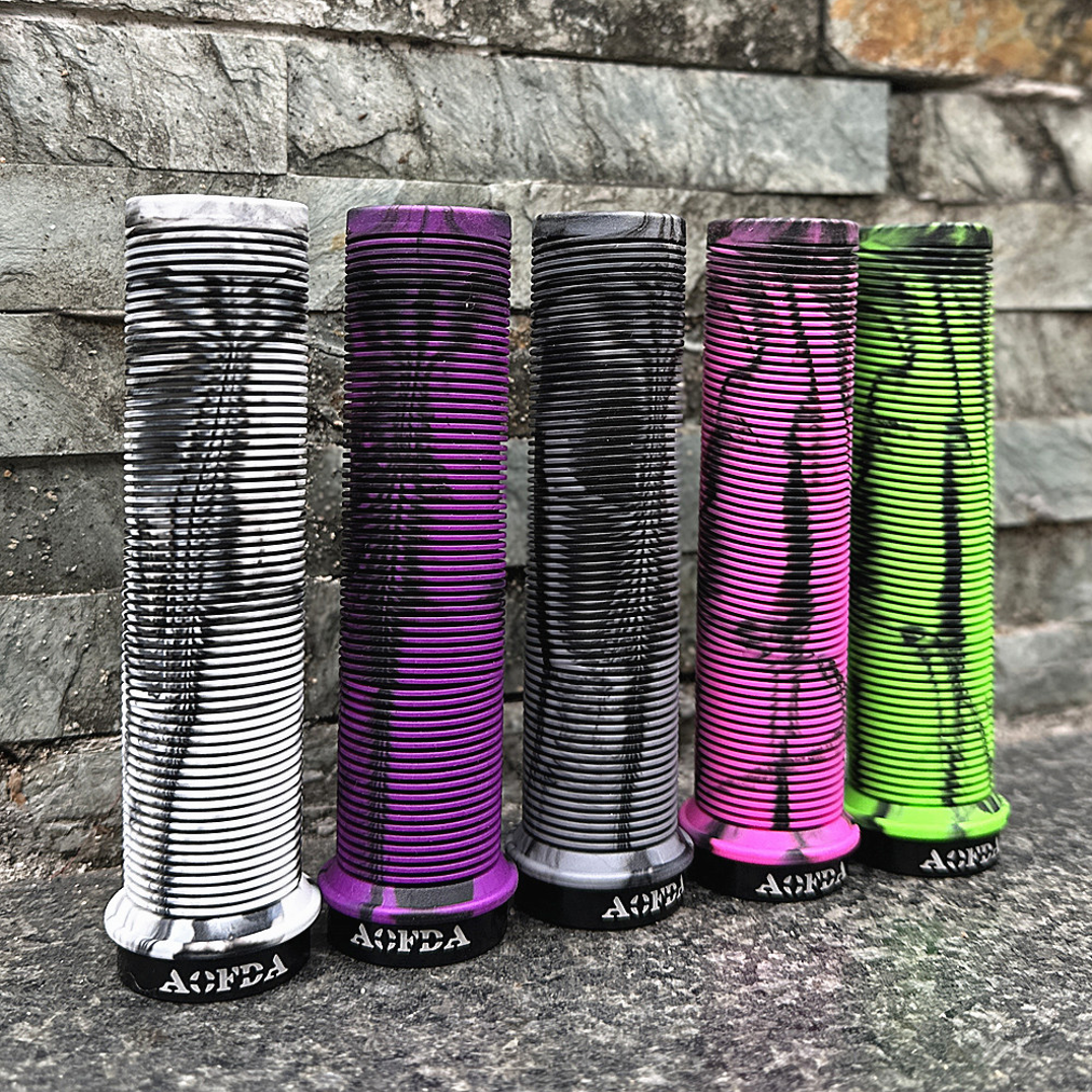 1pair 22.2mm Single-Sided Lock-On MTB/DH/BMX/Off-road Bike Handlebar Grips with Aluminum Alloy Lock Rings, Tie-Dye Design