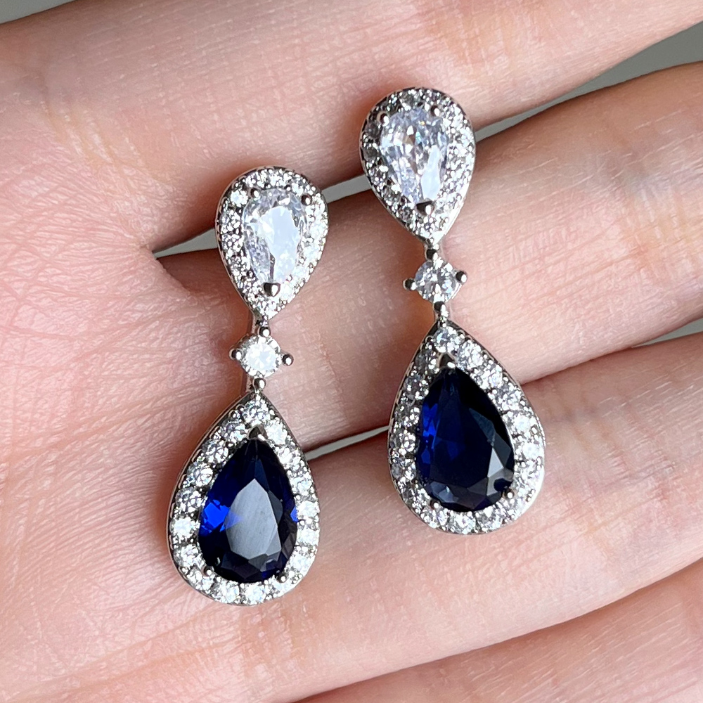 Huitan Classic Water Drop Cubic Zirconia Earrings for Women Luxury Inlay Blue/White Brilliant CZ Elegant Female Accessories