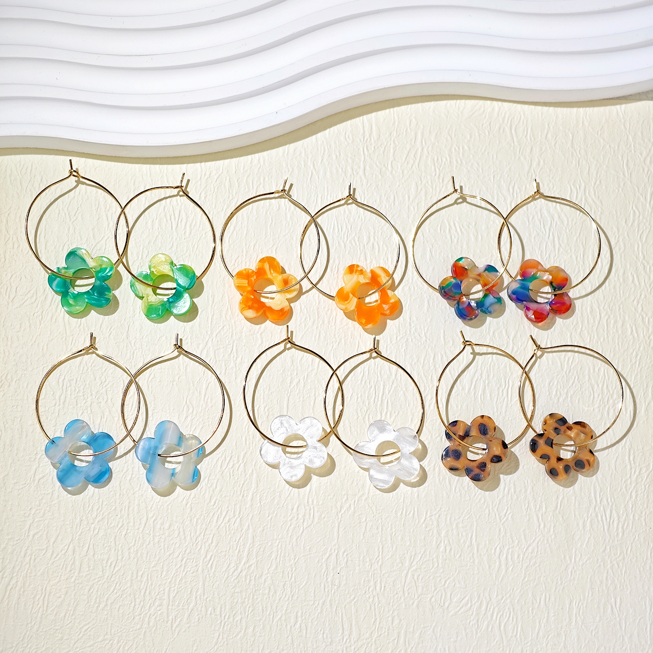 2pcs Cross border New Acrylic Hollow Five Flower Earrings Unique Designed Temperament Versatile Colorful Flower Women Ear Jewelr
