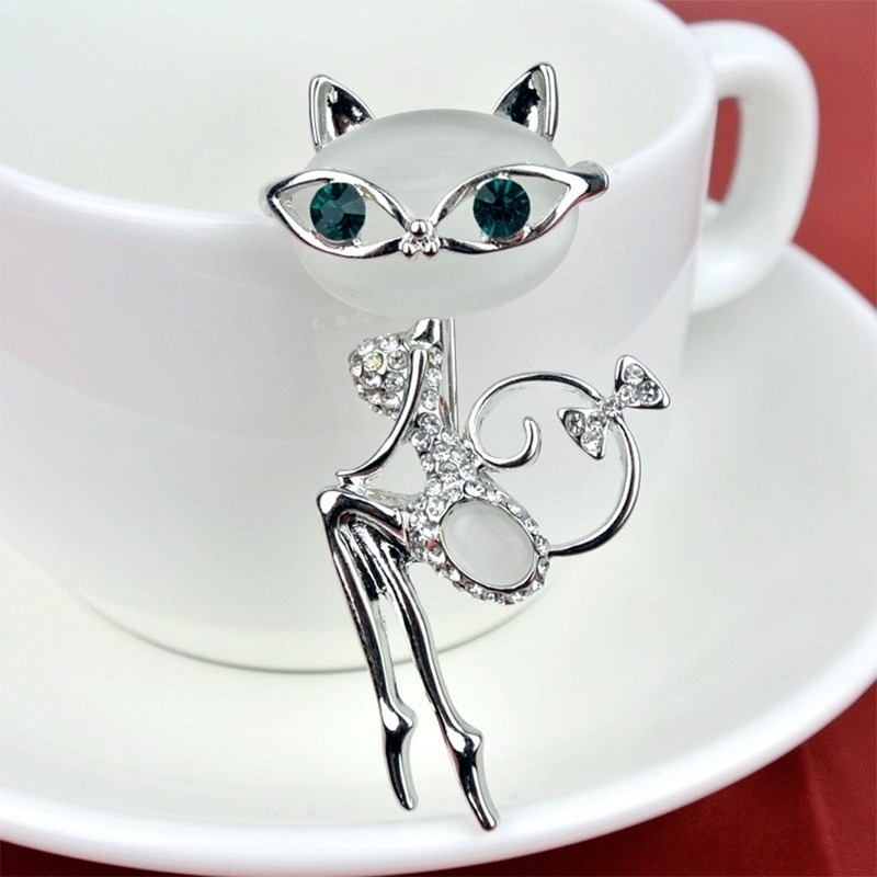 Opal Super Cute Kitten Cat Eye Stone Brooch Crystal Collar Creativity Dress Fashionable Style Wedding Accessories