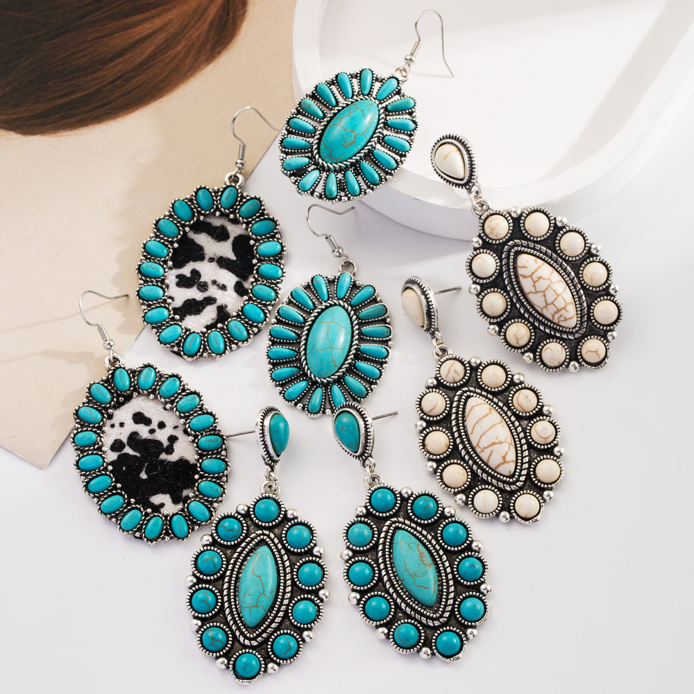 New Retro Bohemian Turquoise Leather Earrings From Europe and America, Hot Selling Geometric Turquoise Fashion Earrings