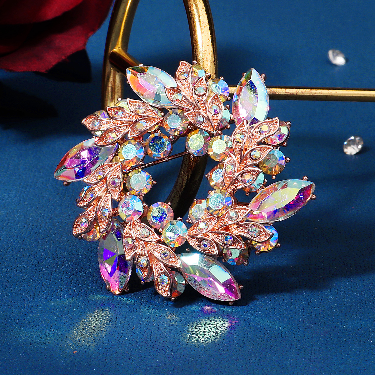 Fashion Europe and America Suit Dress Corsage Exquisite Banquet Full Rhinestone Pin Female Light luxury Crystal Bridal Brooch