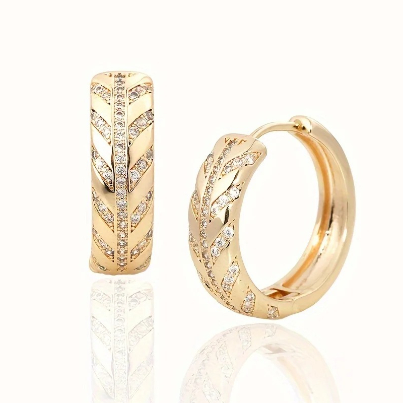 Elegant Vintage Inlaid Synthetic Zirconia Mini Golden Plated Hoop Earrings Women's Fashion Exquisite Banquet Party Jewelry s
