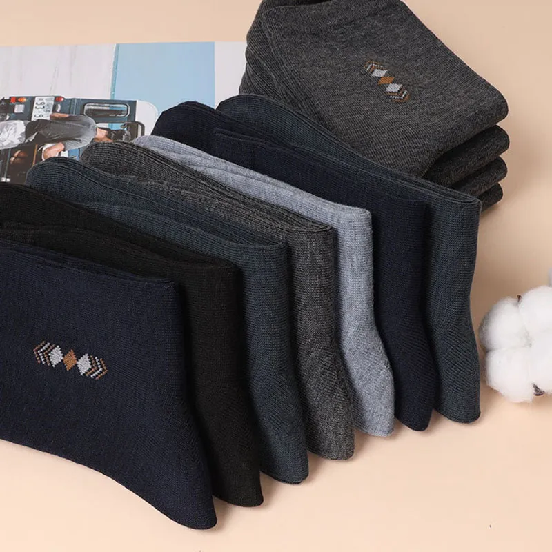 1/5/10 Pairs Men's Fashion Thickened Socks Four Seasons Leisure Breathable Deodorant Mid Tube Cotton Socks for men High Quality