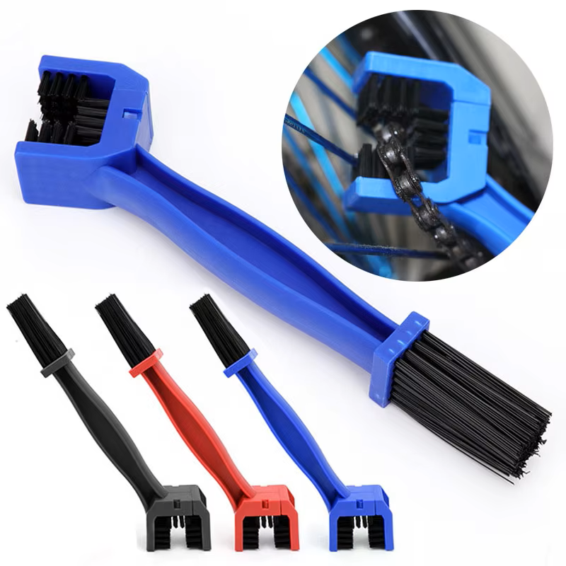 Portable Bicycle Chain Brush Cleaner Motorcycle Road Bike Chain Clean Brush Three-Sided Square Head Design Maintenance Tool MTB